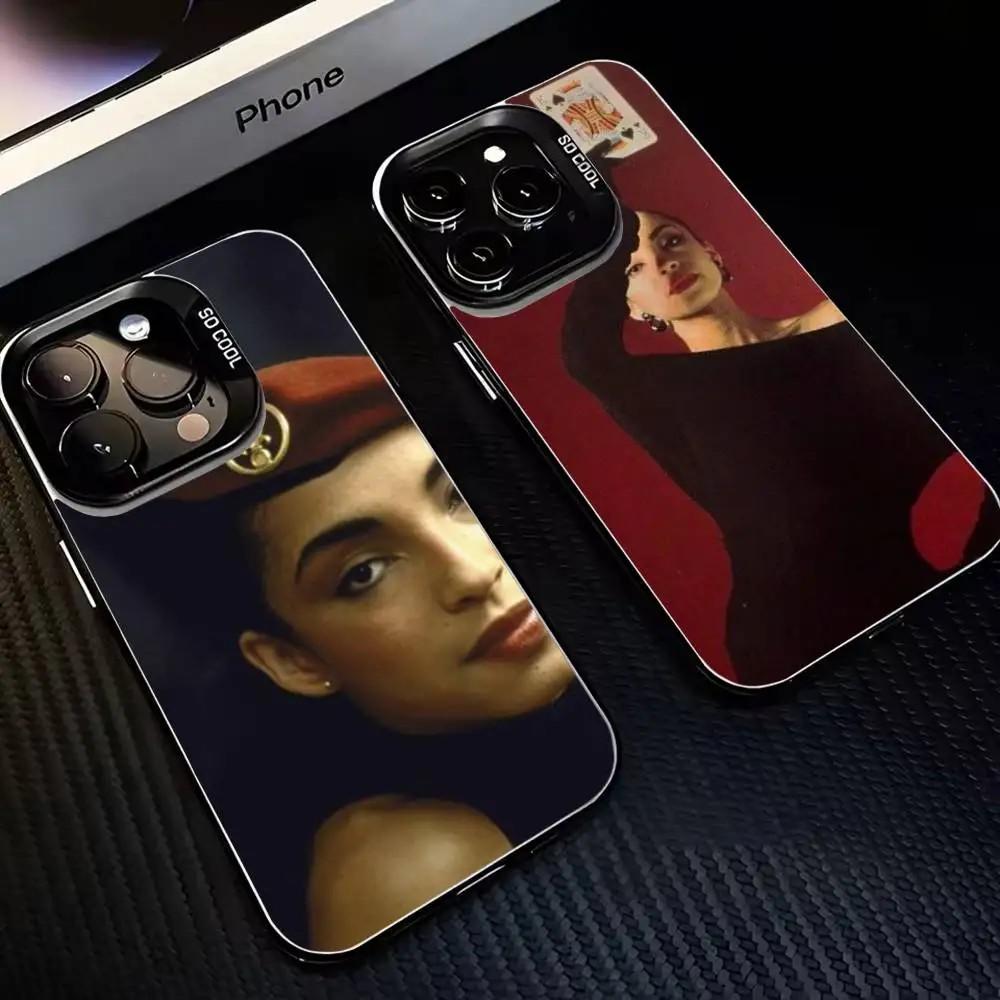 Capa iPhone: Proteção e Estilo S-SADE