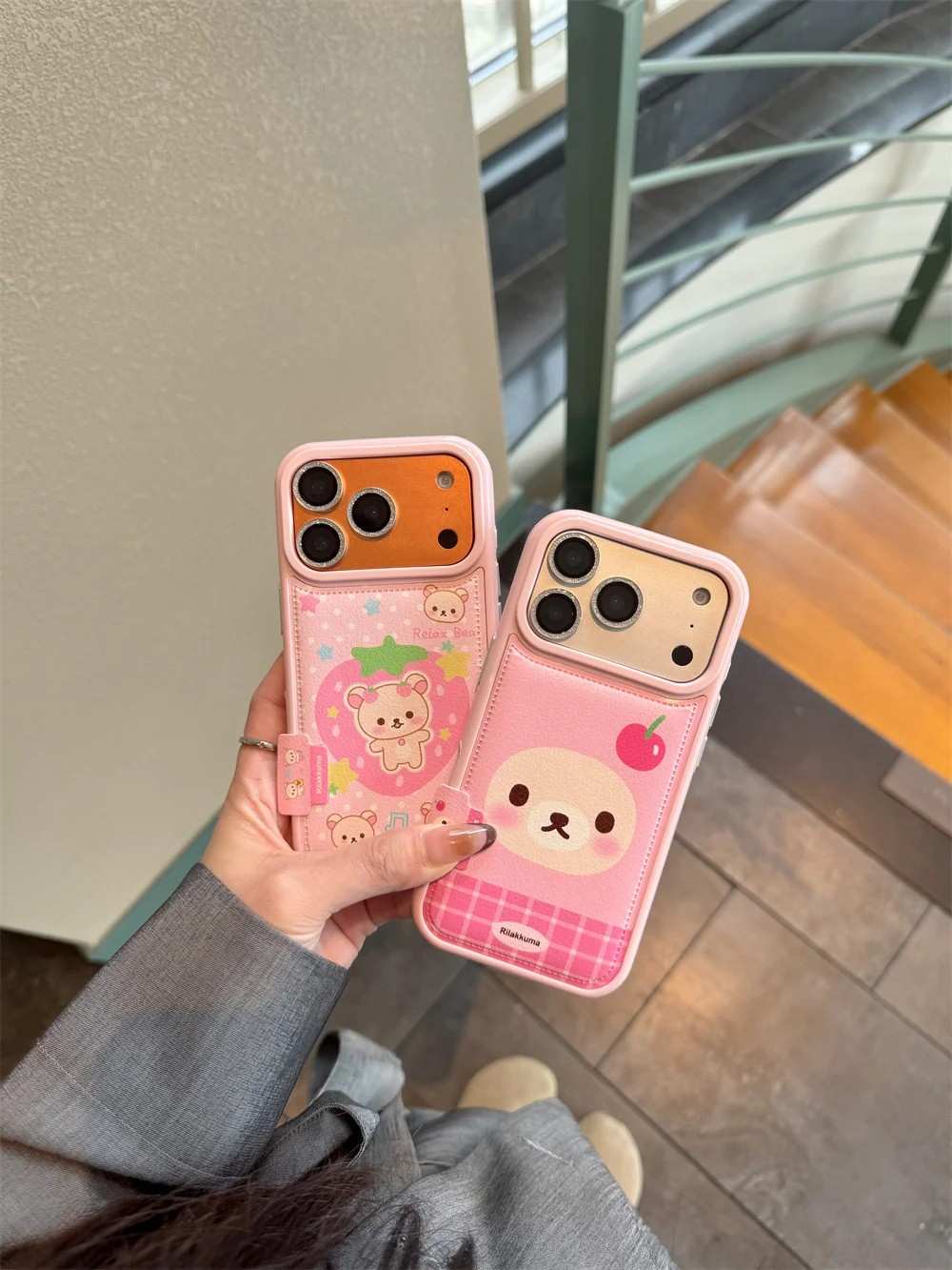 Capa iPhone Ursinho Rosa: Proteção e Estilo!