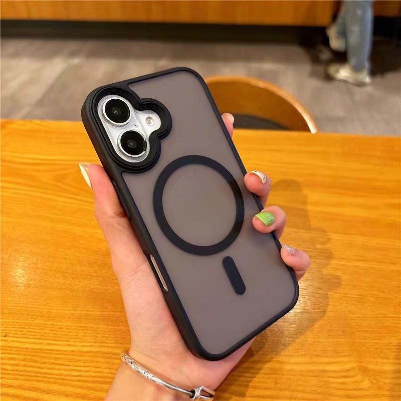 Capa Magnética iPhone 16 com Película Fosca