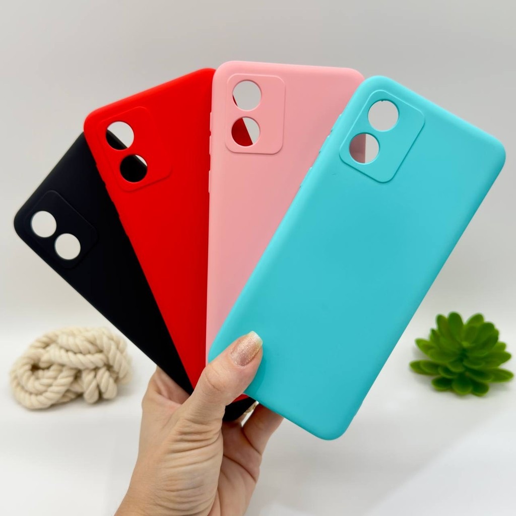 Capa Moto E13 Silicone Aveludada: Proteção e Estilo