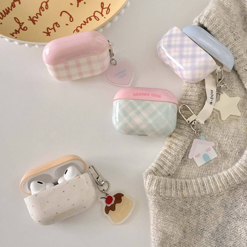 Capinha AirPods: Estilo Xadrez e Fofo para Proteger!