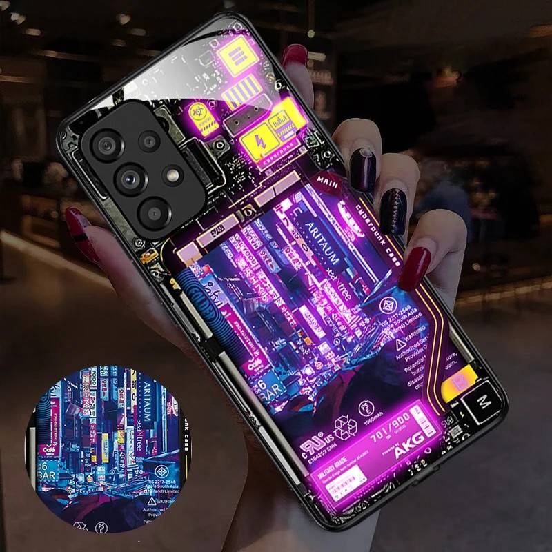 Capinha Cyberpunk Luminosa: Estilo e Proteção!