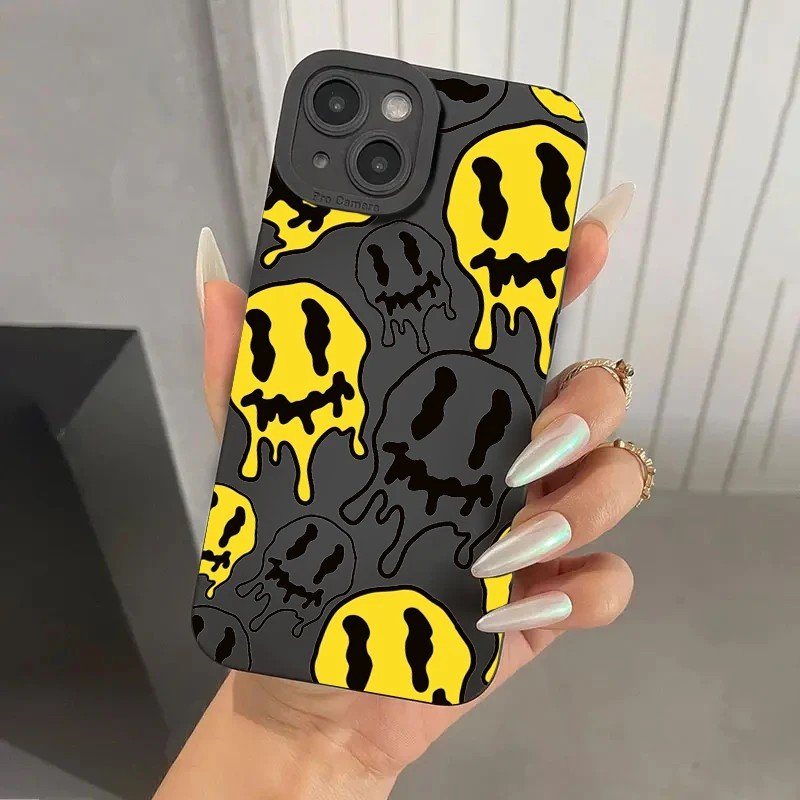 Capinha Ghost Face iPhone: Estilo e Proteção!