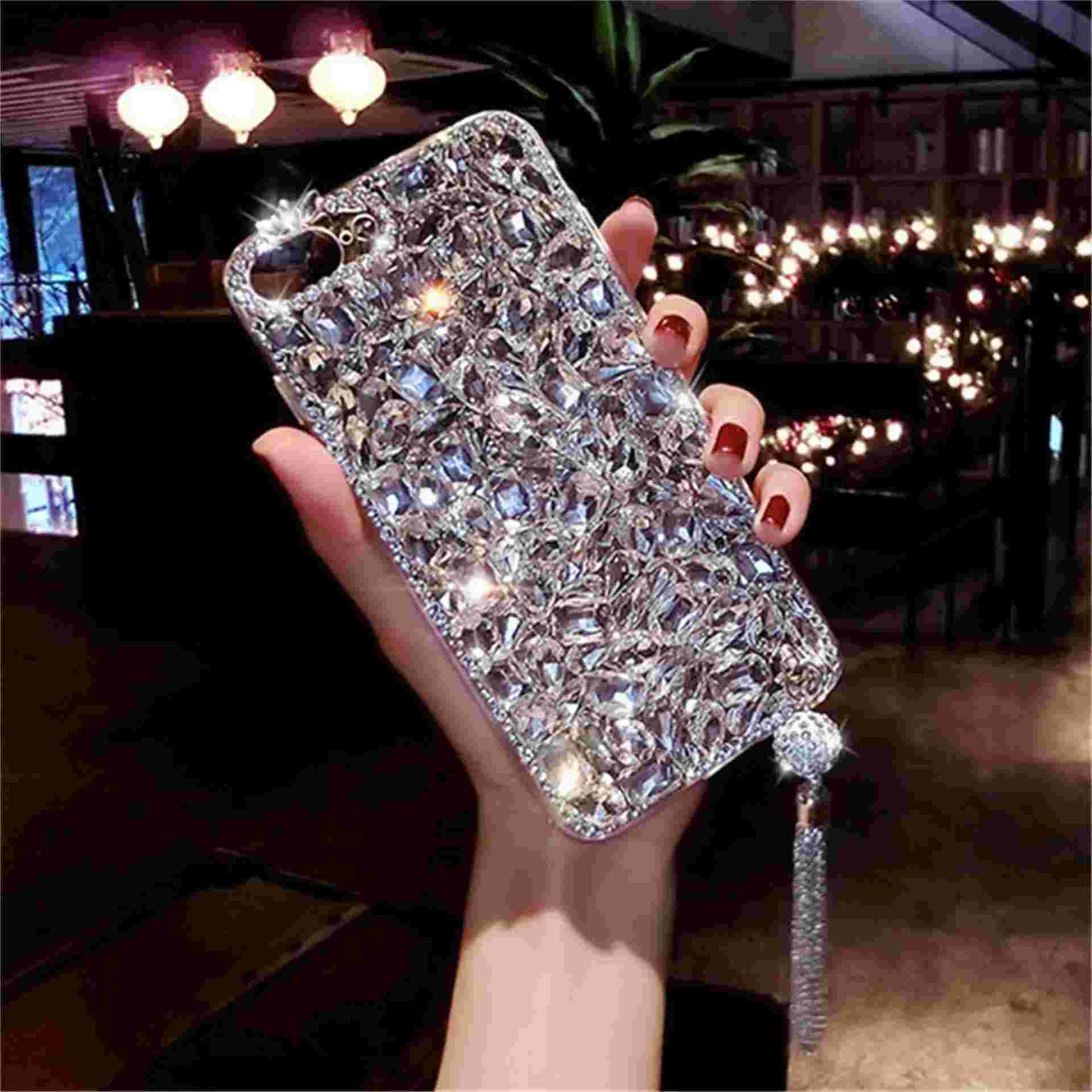 Capinha iPhone Brilhante: Strass e Diamantes