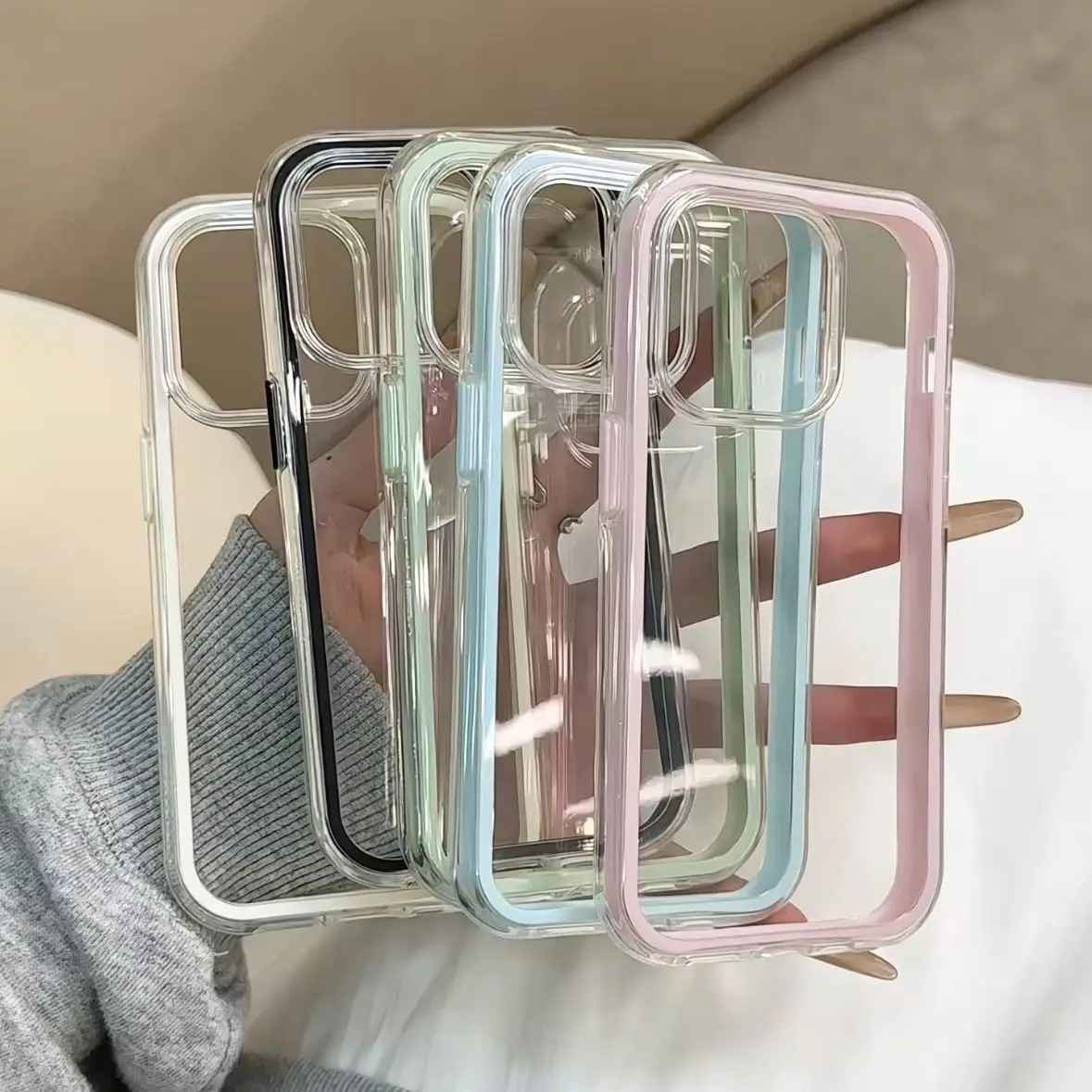 Capinha iPhone: Cores Vibrantes e Proteção Total