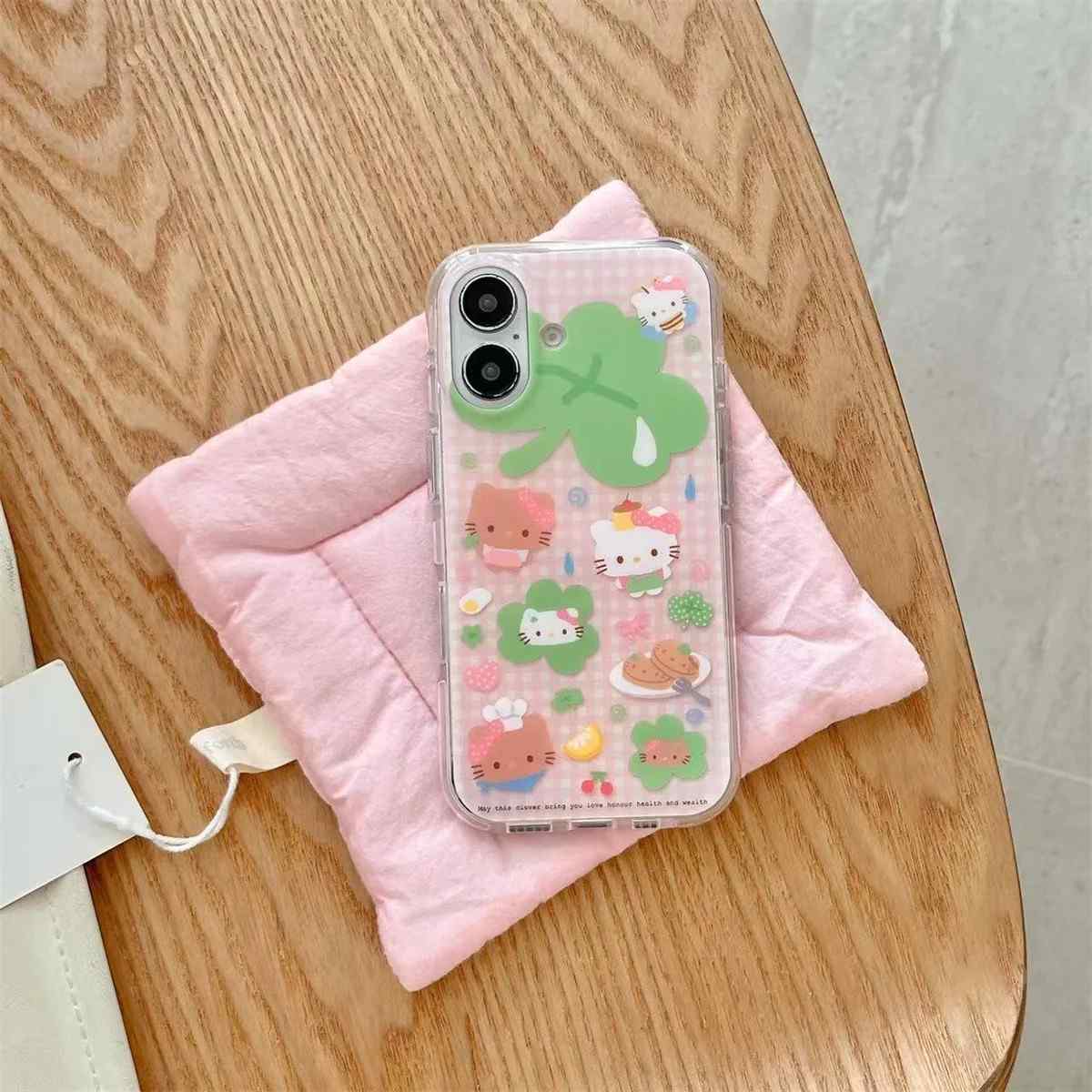 Capinha iPhone: Família de Cachorrinhos Fofa e Resistente