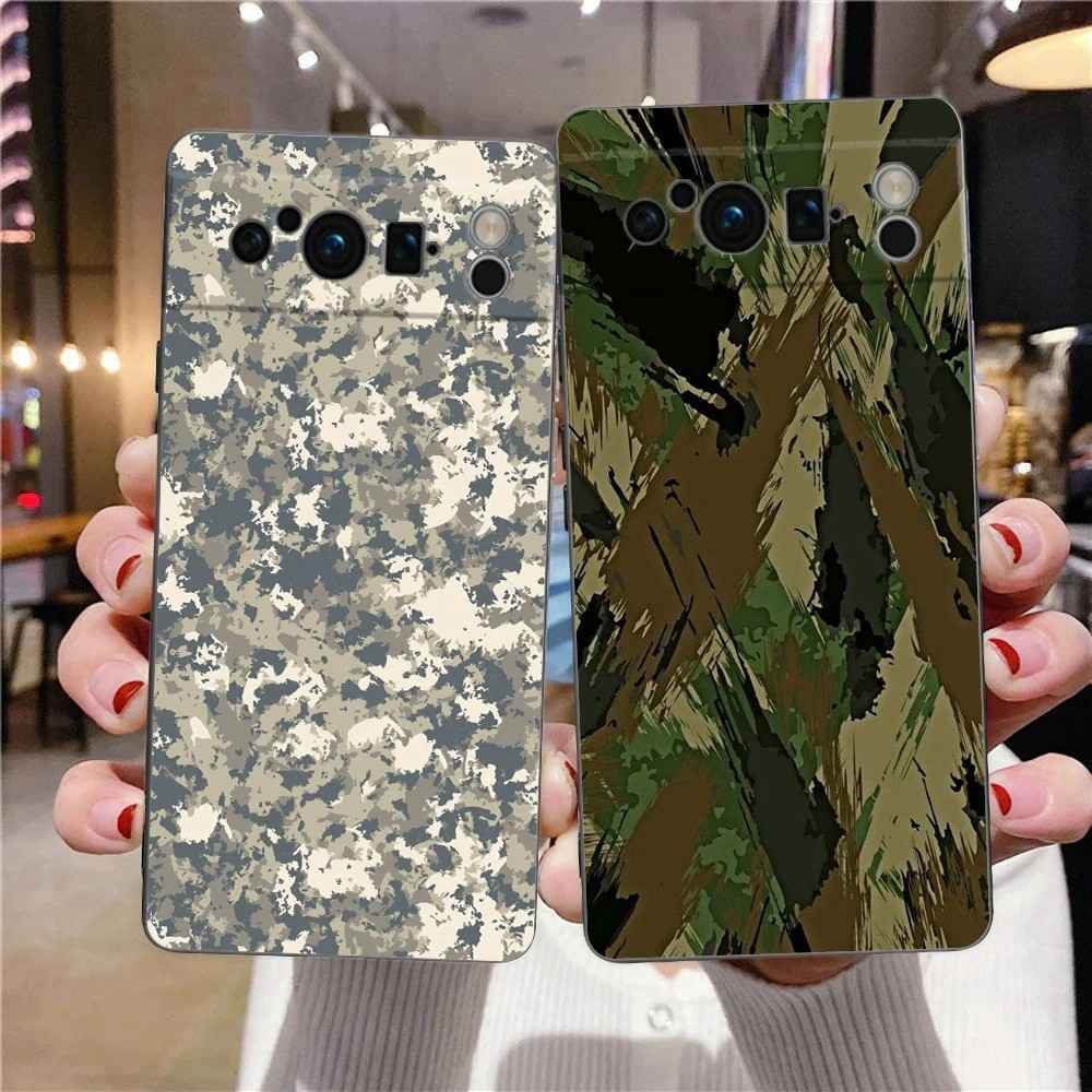 Capinha Pixel Camuflada Militar: Proteção e Estilo!