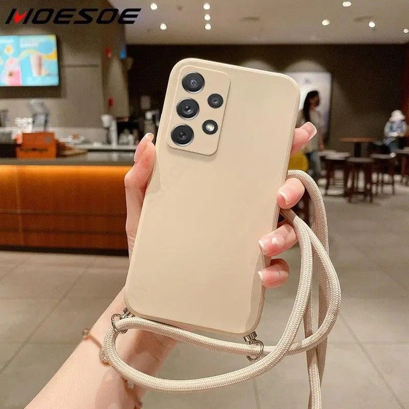 Capinha Samsung com Cordão: Proteção e Estilo!