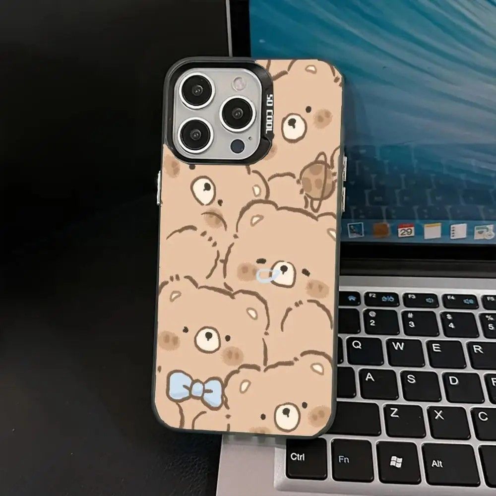 Capinha Ursinho Fofa para iPhone: Proteção e Estilo!