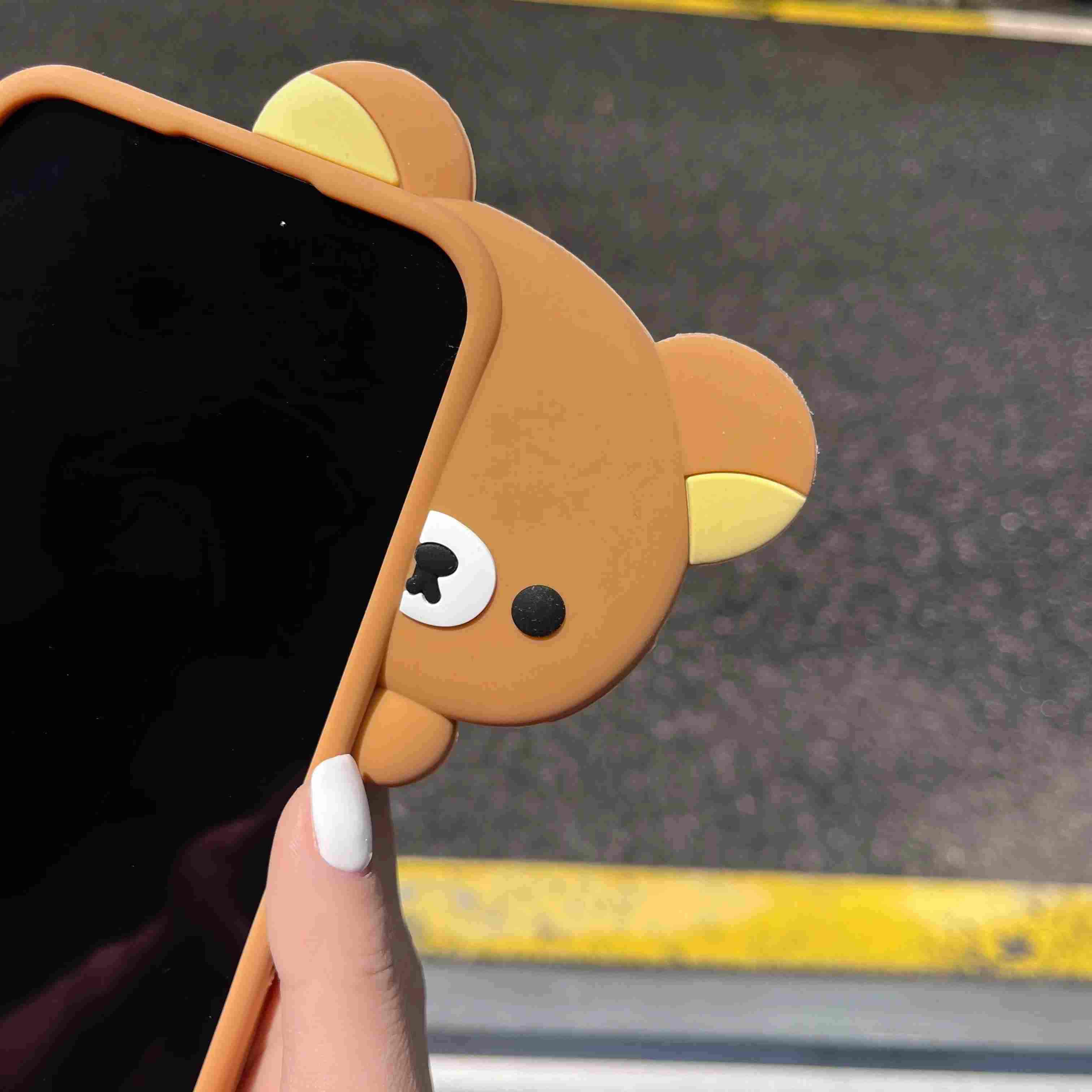 Capinha Urso Fofa 3D: Proteção e Estilo!