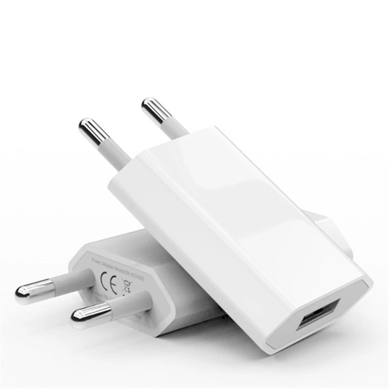 Carregador de Parede USB para iPhone: Compacto e Essencial