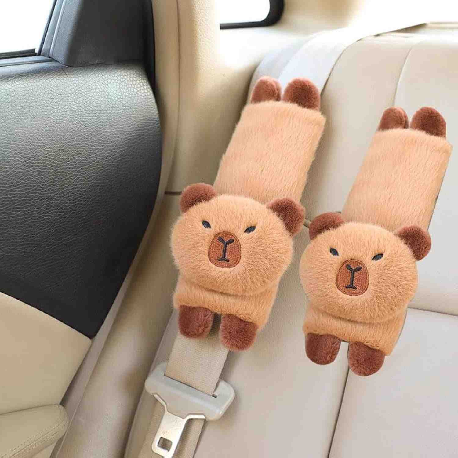 Kit 2 Capas de Cinto de Segurança Capivara Fofa - Conforto e Estilo para Seu Carro