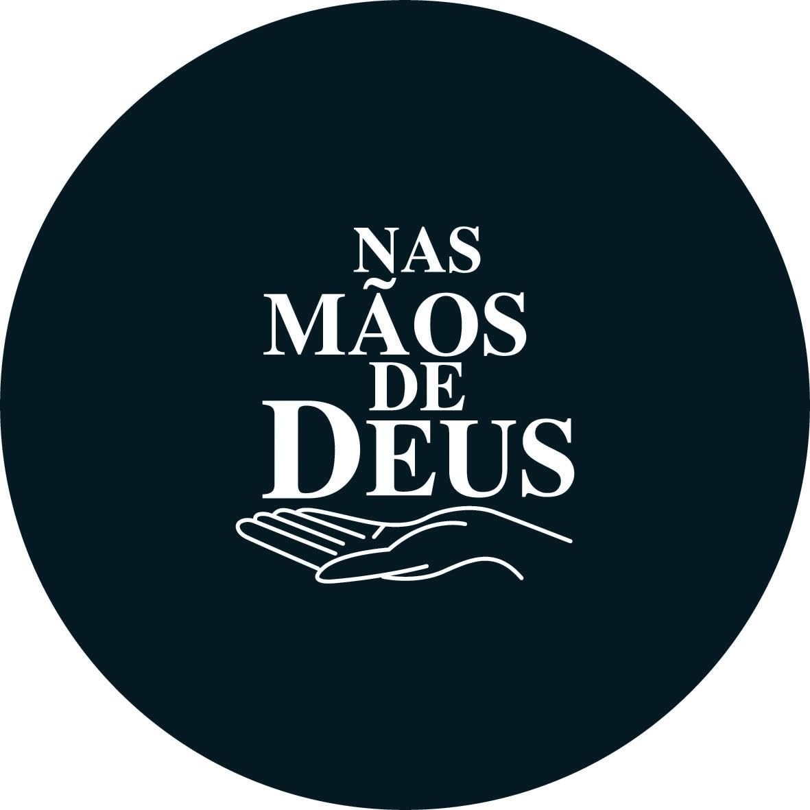 Capa Estepe "Nas Mãos de Deus" - Proteção e Estilo para seu Carro