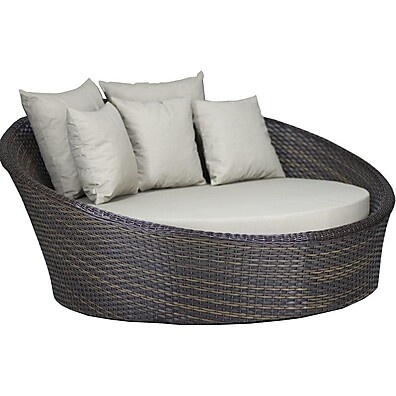 Chaise Livia: Sofá de Jardim Elegante e Durável