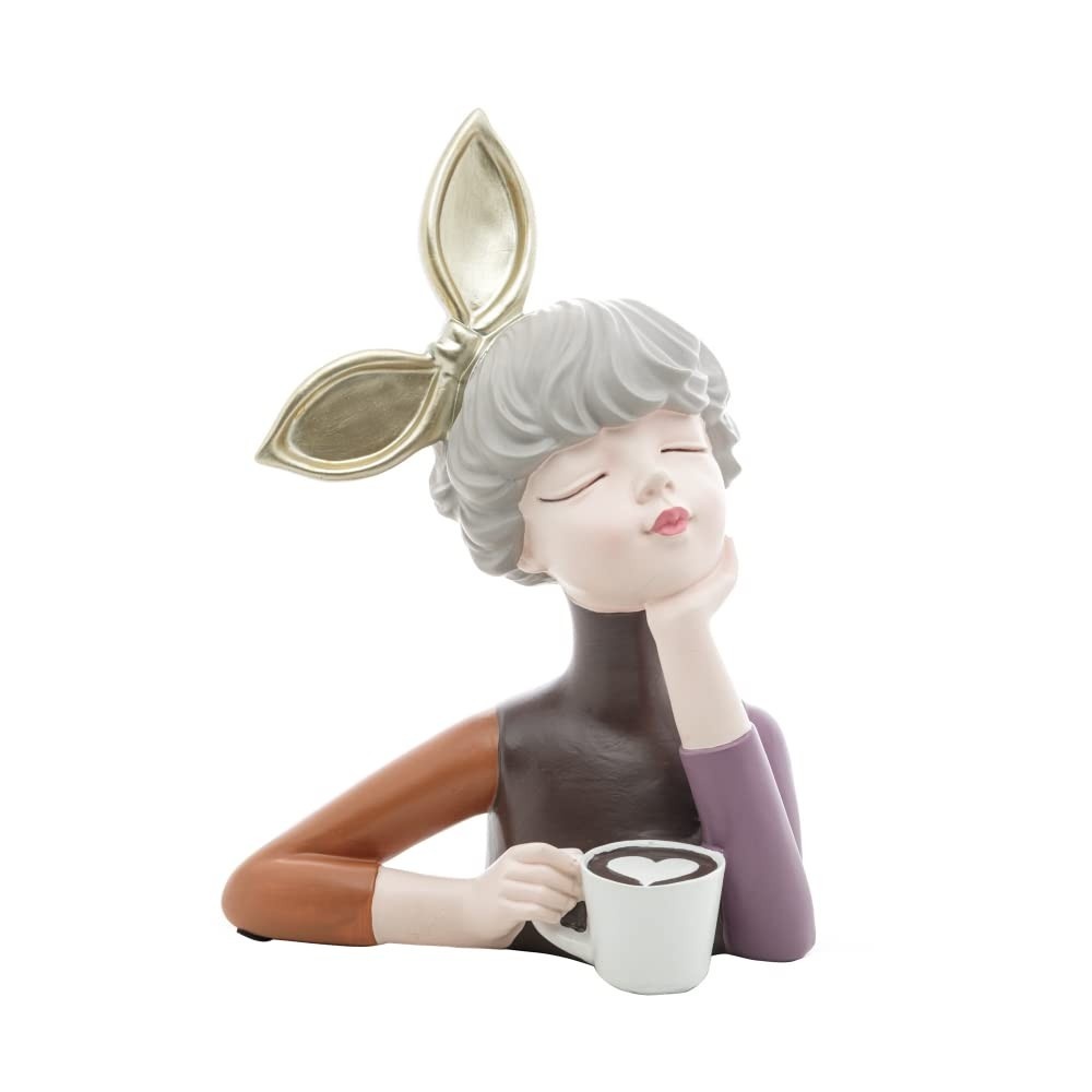 WOLFF - Figura Decorativa Boneca com Xícara em Resina | Charme e Estilo para sua Decoração