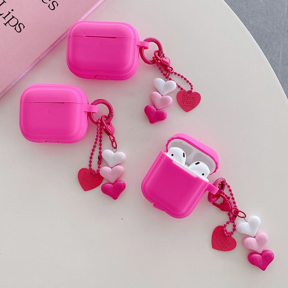 AirPods com Estilo: Capa Rosa Coração e Chaveiro!