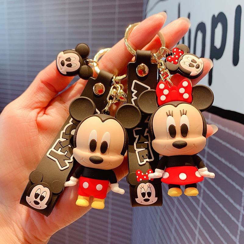 Chaveiro Mickey e Minnie Casal Presente 2025