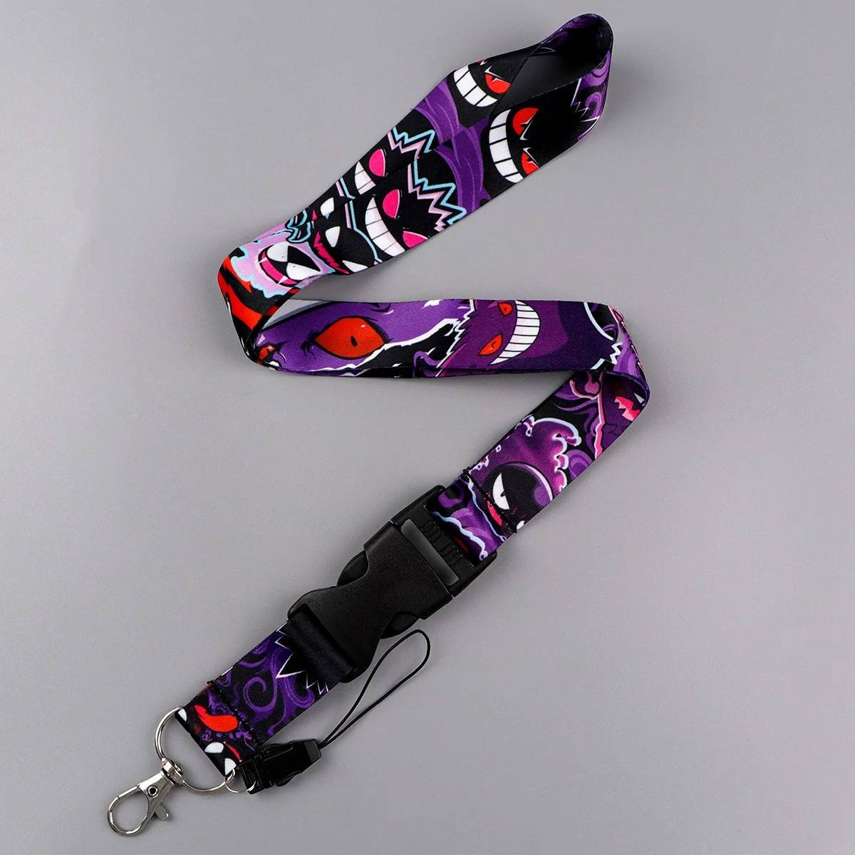 Chaveiros e Lanyards Divertidos: Estilo e Praticidade!