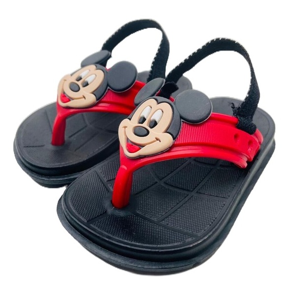 Chinelo Infantil Mickey: Conforto e Estilo para Meninos
