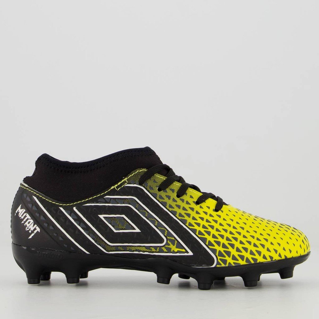 Chuteira Umbro Mutant Campo Juvenil: Amarela e Preta com Travas