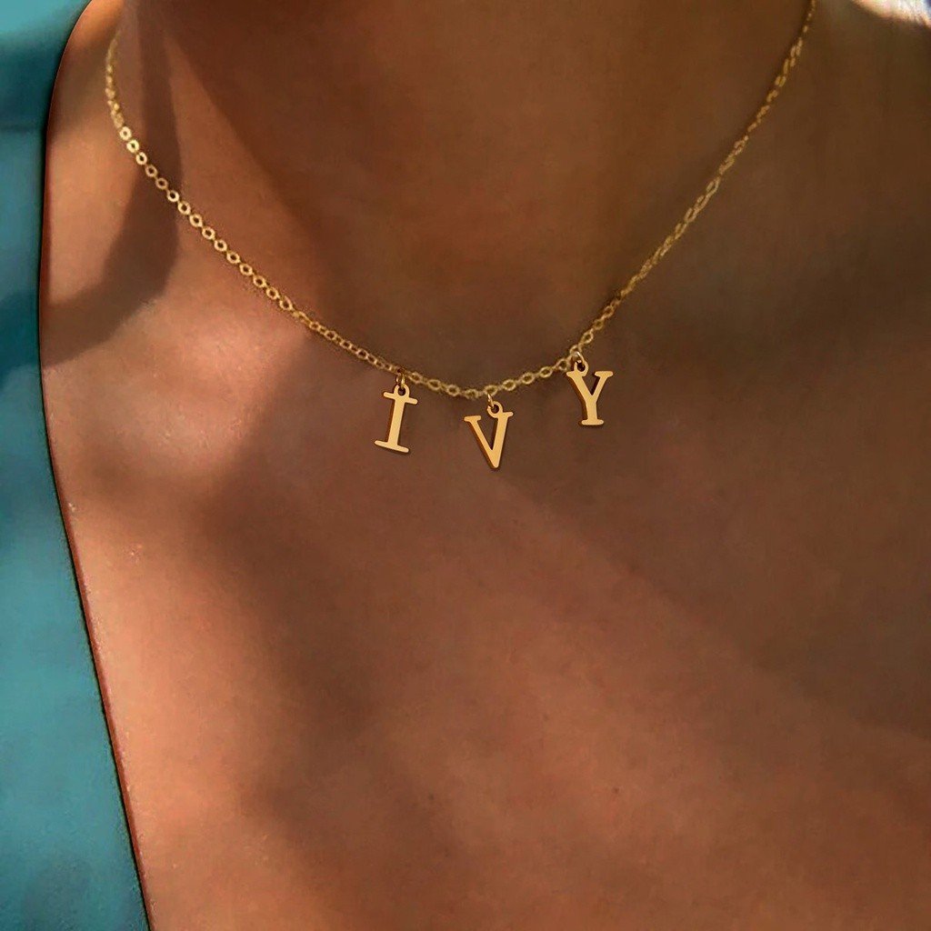 Colar Nome Personalizado: Seu Estilo Único!