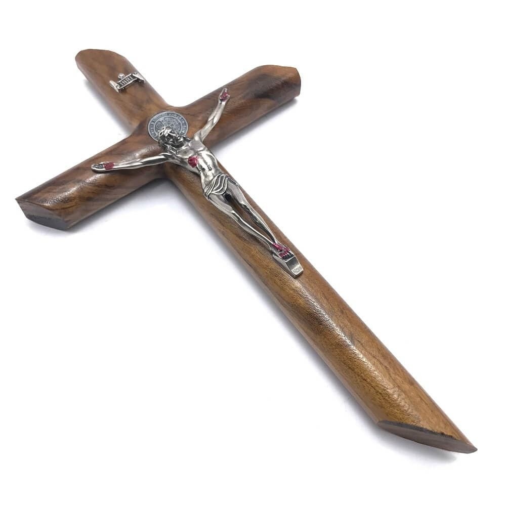 Crucifixo de Parede em Madeira com Medalha de São Bento - 25 cm | Decoração e Espiritualidade