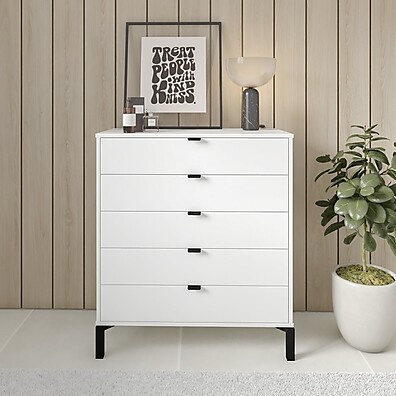 Cômoda Queens 5 Gavetas: Organize com Estilo!