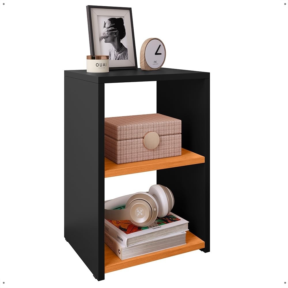 Mesa de Cabeceira Moderna com Nicho - Design Compacto e Estilo Retrô