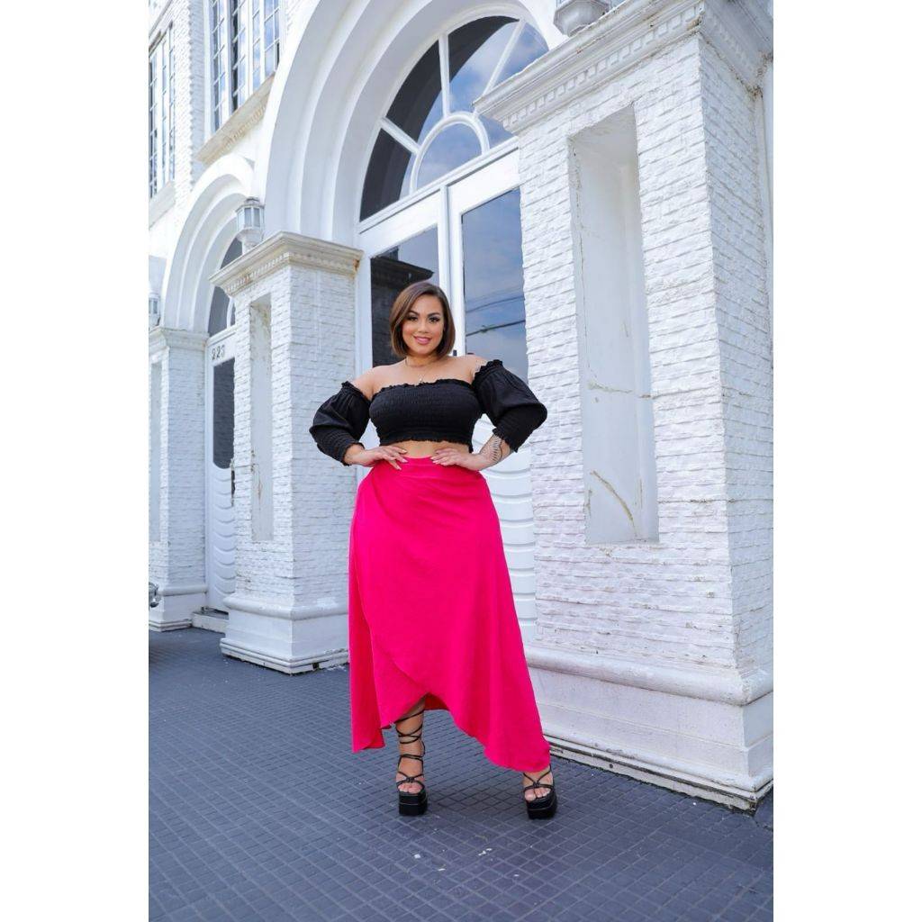 Saia Envelope Plus Size 44 ao 52: Elegância e Conforto