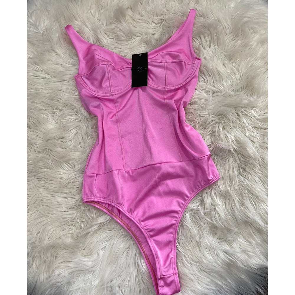 Body Acetinado Sem Bojo: Elegância e Conforto