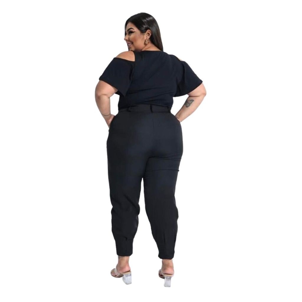 Calça Cenoura Plus Size: Elegância e Conforto