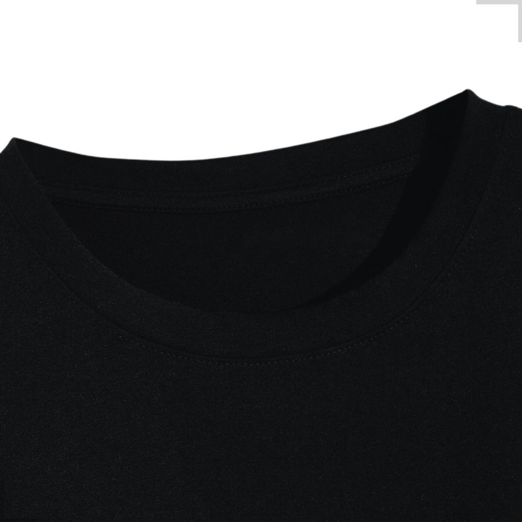 Camisa Oversized Black Clover: Estilo e Conforto