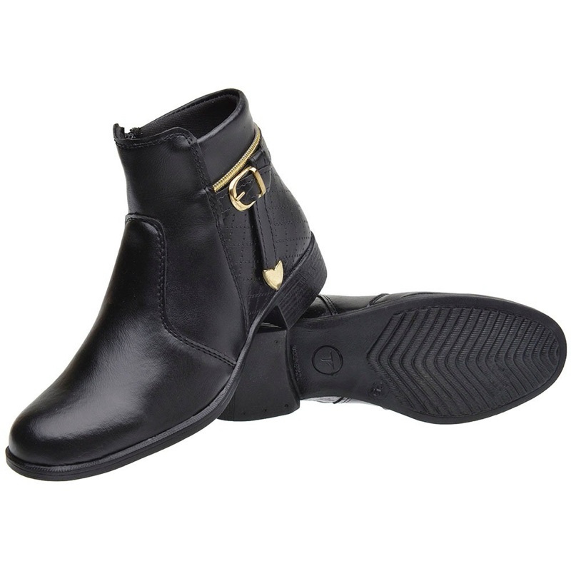 Bota Feminina Coração: Estilo e Conforto 💖