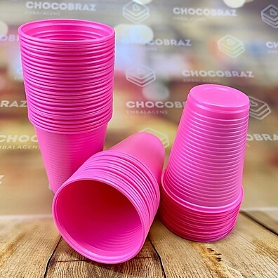 Copos Rosa Chiclete: Festa Perfeita!