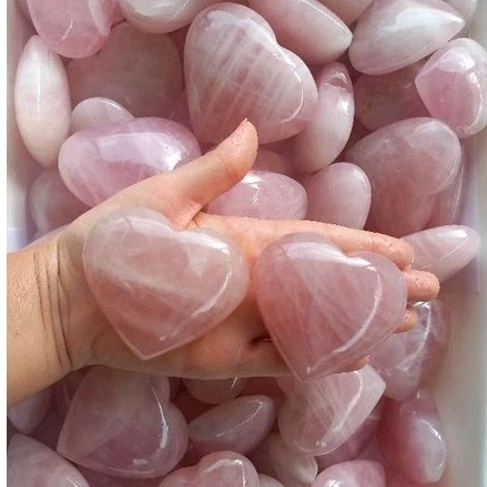 Coração de Cristal Natural: Beleza Única para Sua Coleção