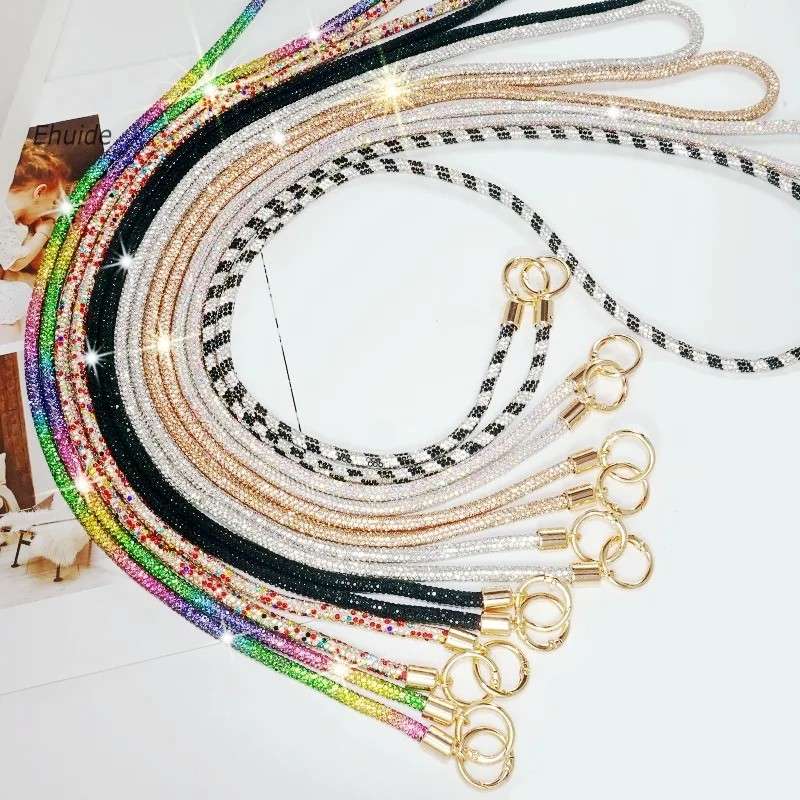 Cordão de Celular Elegante: Anti-Roubo e com Brilho!