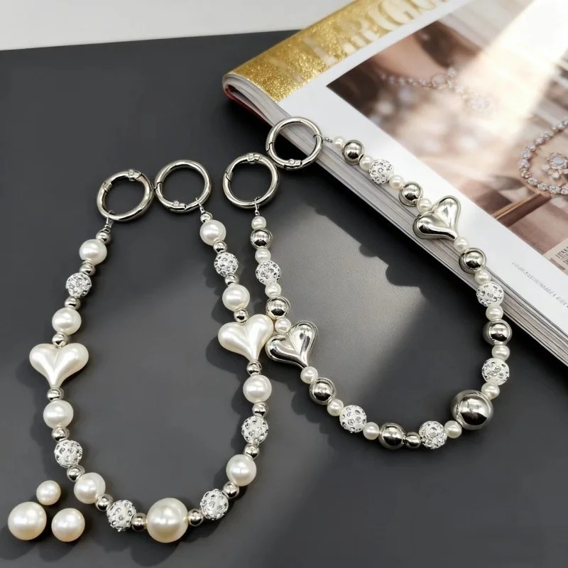 Cordão de Celular Elegante: Pulseira com Strass