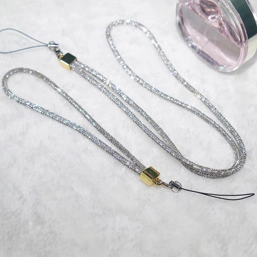 Cordão de Celular Strass: Estilo e Segurança!