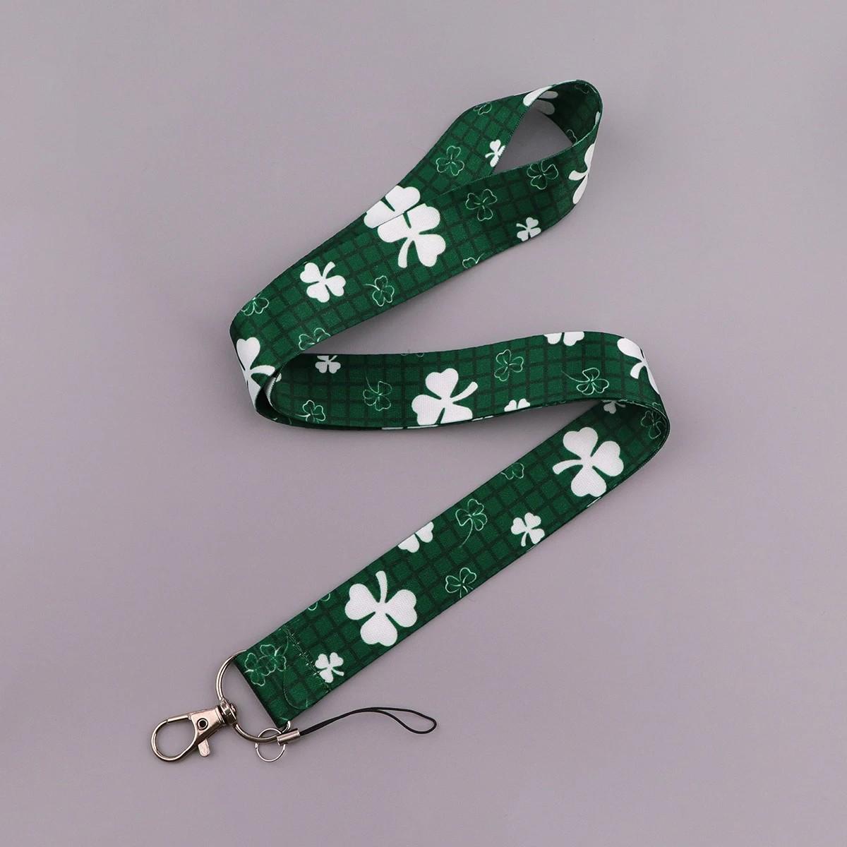 Cordão de Chaveiro Folha Verde: Estilo e Praticidade