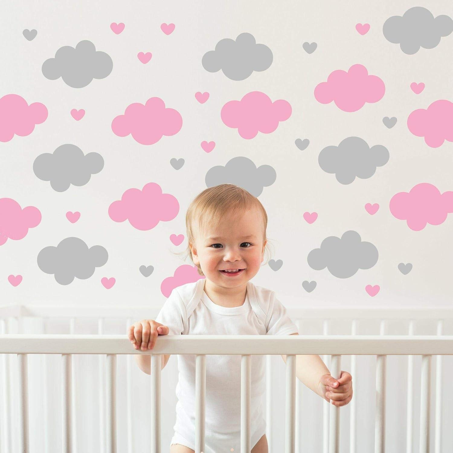 Adesivo de Parede Infantil Nuvens e Corações - Decore com Magia o Quarto da Criança