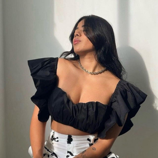 Cropped Princesa: Charme e Conforto Único!