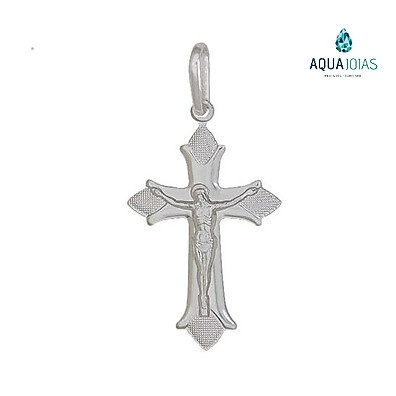 Crucifixo Prata 925: Elegância e Fé