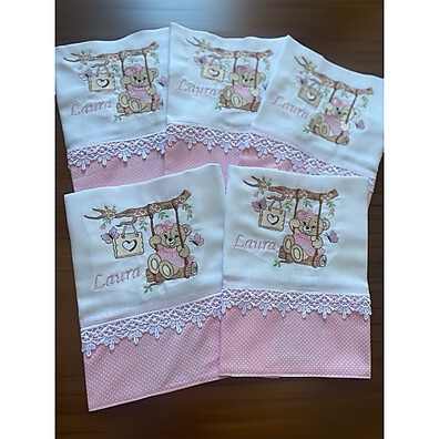 delicado-e-unico-enxoval-personalizadas-fraldas
