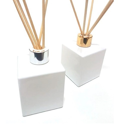 Difusor de Ambiente Vidro Cubo: Elegância e Aromatização