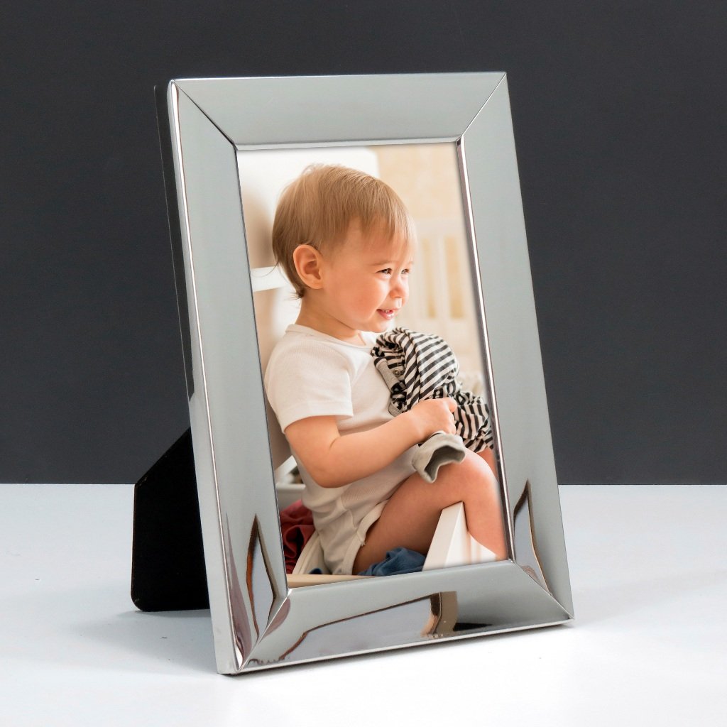 Porta Retrato 10x15 Prata Borda Grossa – Design Elegante e Durável