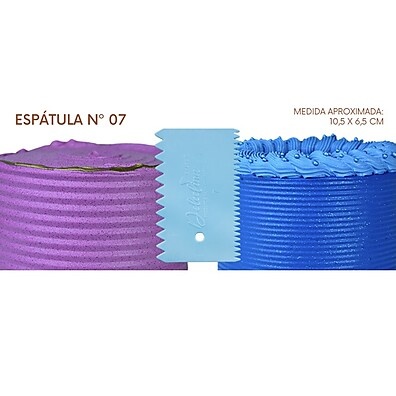 Espátula Decorativa Azul Claro: Bolo Perfeito!