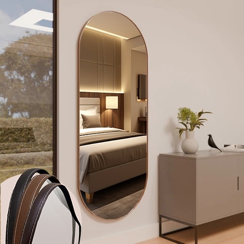 Espelho Oval Couro: Elegância para seu Lar