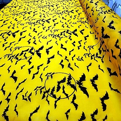 TNT Batman Morcegos Halloween 3x1,40m: Decore Festas com Estilo