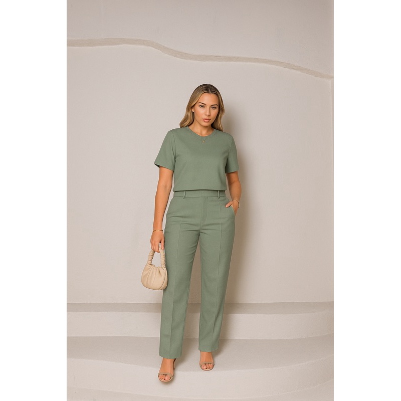 Conjunto Linho Elegância: Conforto e Estilo ✨