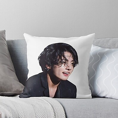Almofada Jungkook BTS: Conforto e Estilo para os Fãs